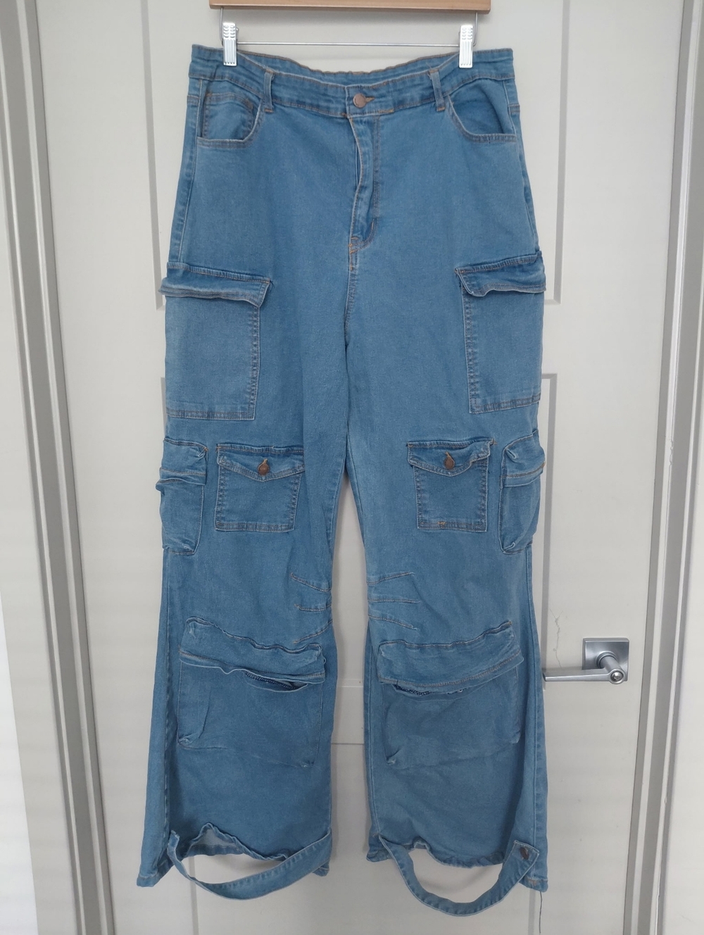 Denim Cargo Wide-Leg Jeans - Light Blue